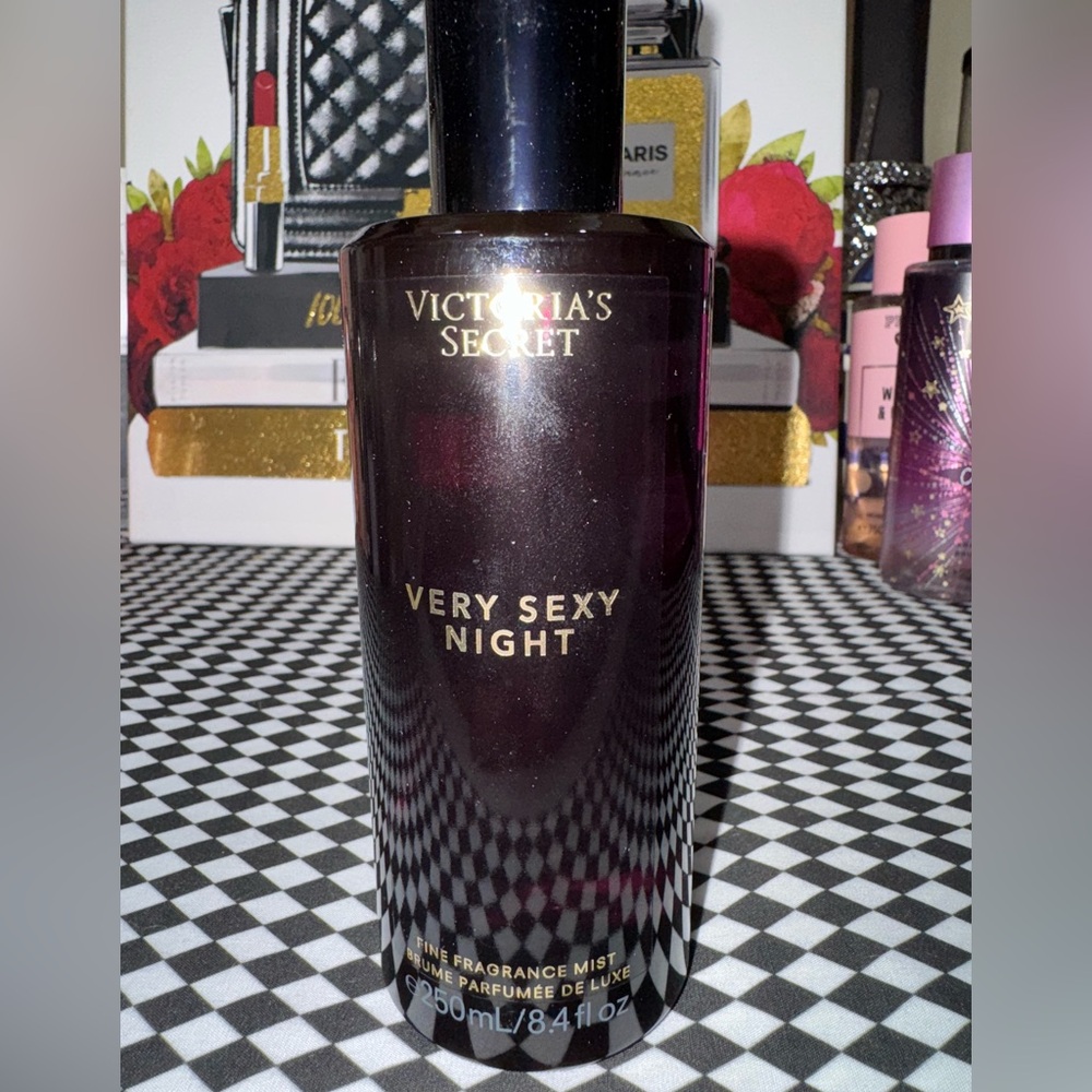 Victoria's Secret Very Sexy Night Fine Fragrance Mist